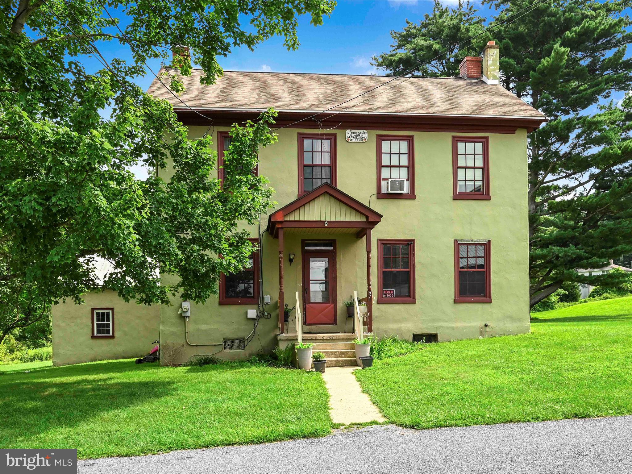 21 Spangsville Road Boyertown, PA 19512 - Photo 1 of 58 Front