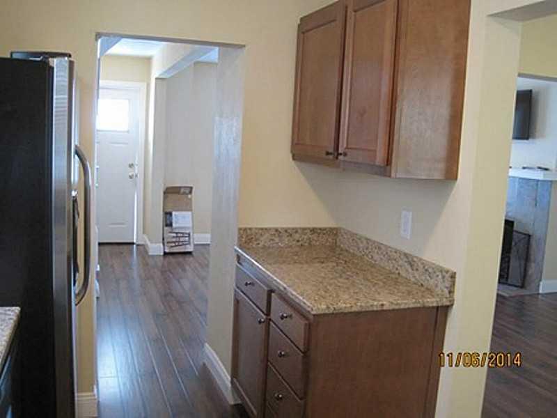3119 Terrace Street Pittsburgh, PA 15213 - Photo 7 of 16 Kitchen.