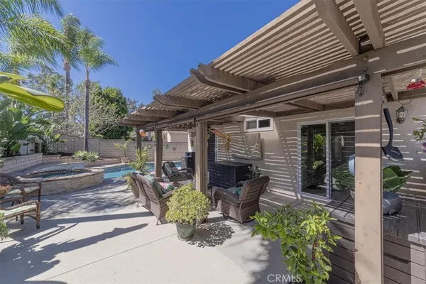 $1,129,000 | 27302 Osuna, Mission Viejo, CA 92691