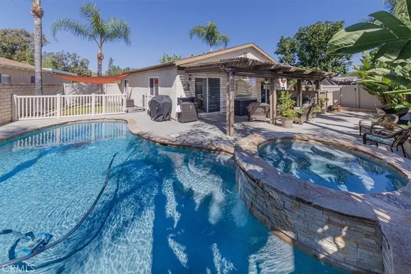 $1,129,000 | 27302 Osuna, Mission Viejo, CA 92691