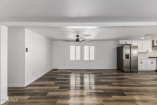 $49,500 | 2050 West Dunlap Avenue, Unit D52, Phoenix, AZ 85021