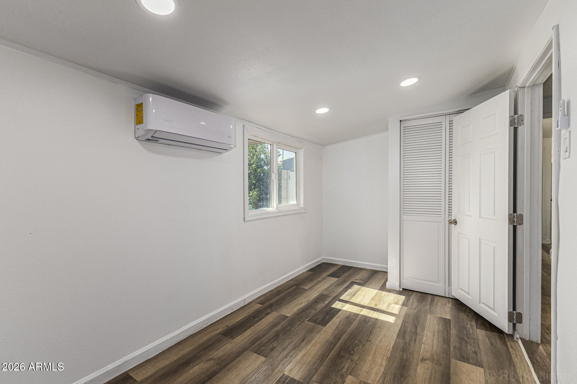 2050 West Dunlap Avenue, Unit D52 Phoenix, AZ 85021 - Photo 16 of 25 16-Dunlap