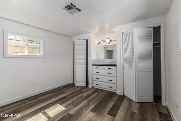 $49,500 | 2050 West Dunlap Avenue, Unit D52, Phoenix, AZ 85021
