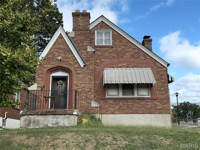 $85,500 | 6601 Pasadena Boulevard, Northwoods, MO 63121