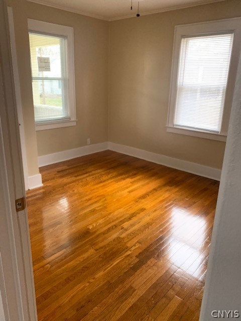 252 Empire Avenue Syracuse, NY 13207 - Photo 4 of 19