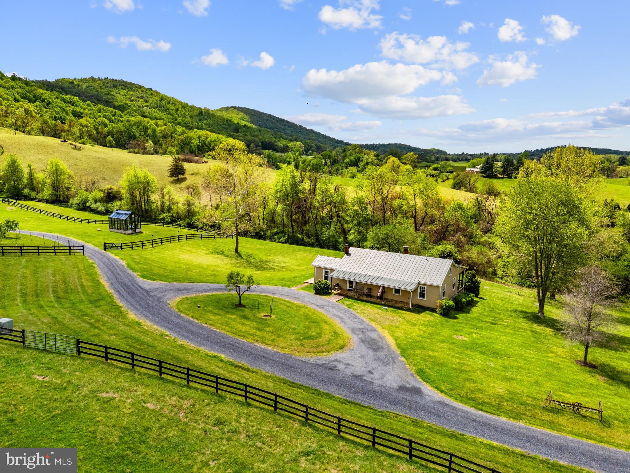 3459 Carrington Road Delaplane, VA 20144 - Photo 102 of 106 Guest House