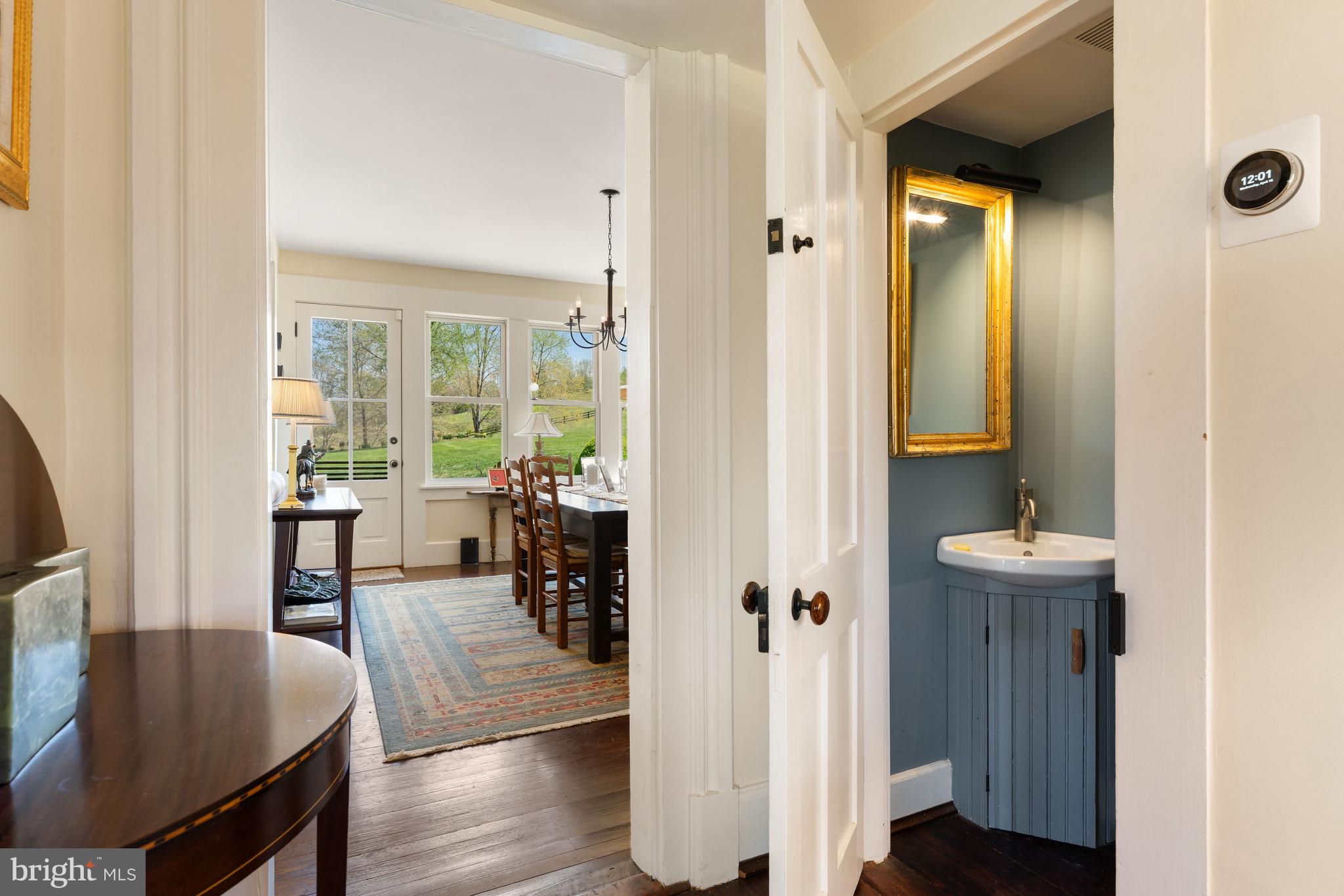 3459 Carrington Road Delaplane, VA 20144 - Photo 15 of 91 Main Level Powder room