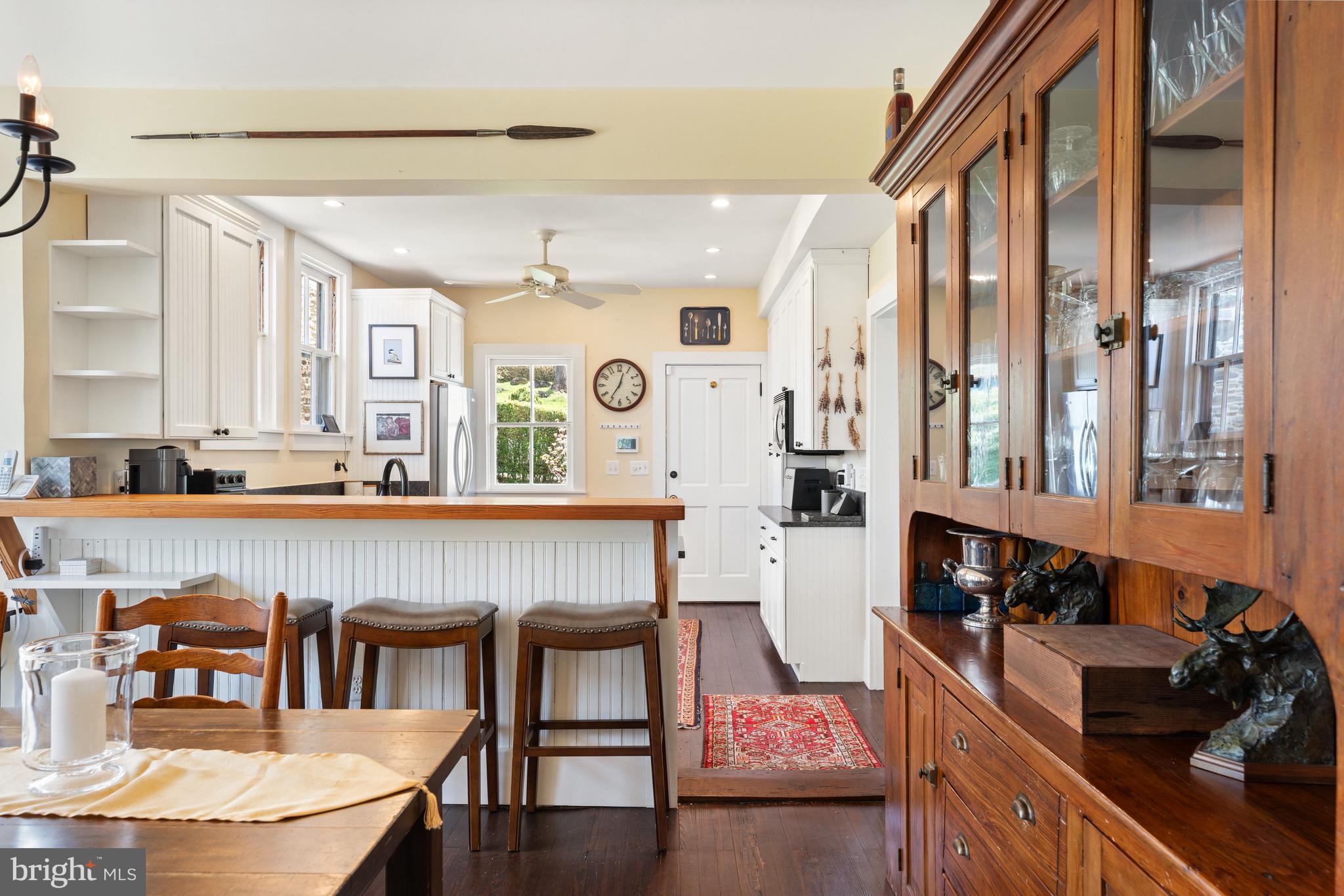 3459 Carrington Road Delaplane, VA 20144 - Photo 19 of 91 View of Eat in Bar