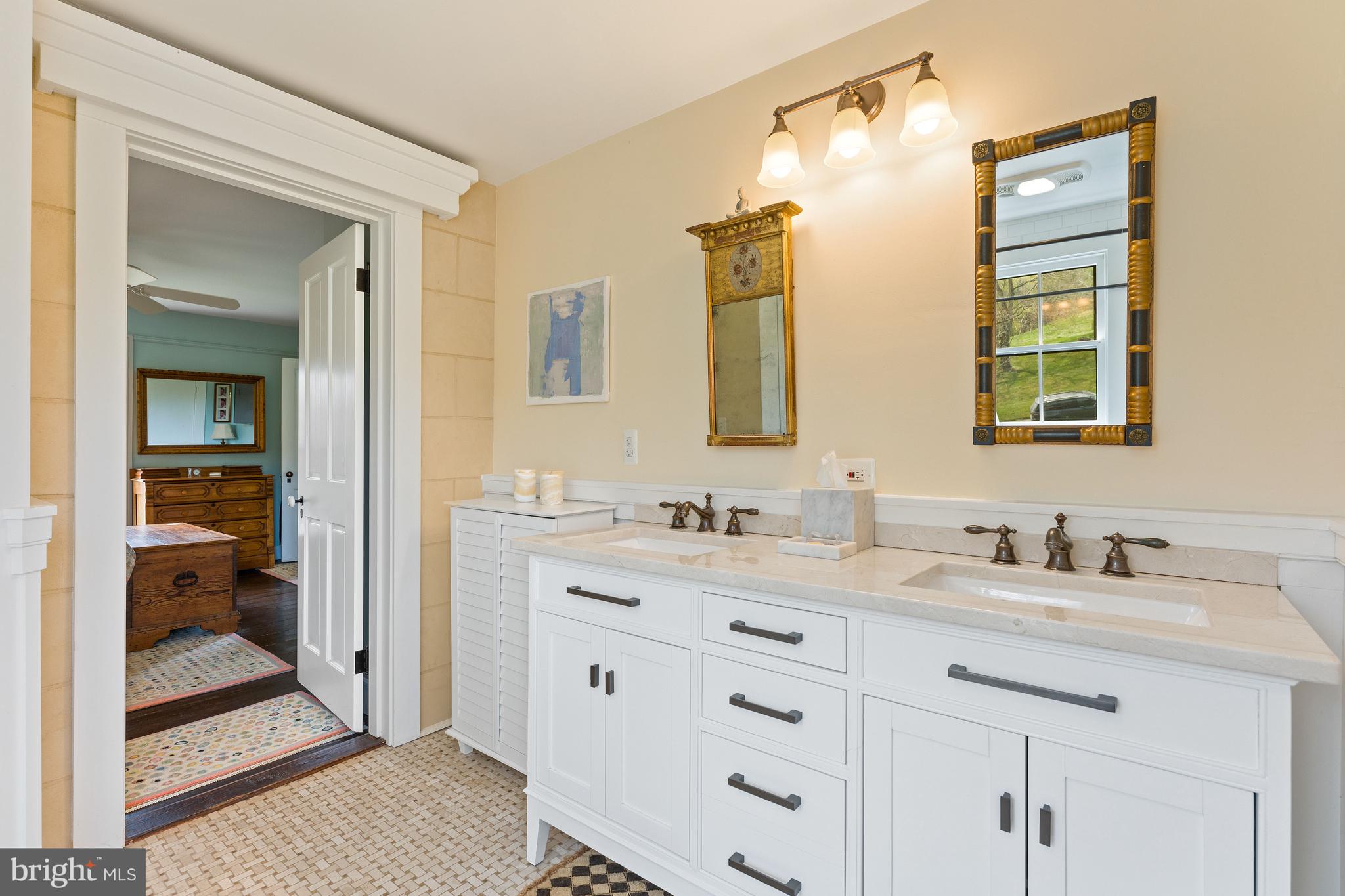 3459 Carrington Road Delaplane, VA 20144 - Photo 27 of 91 Primary Bath