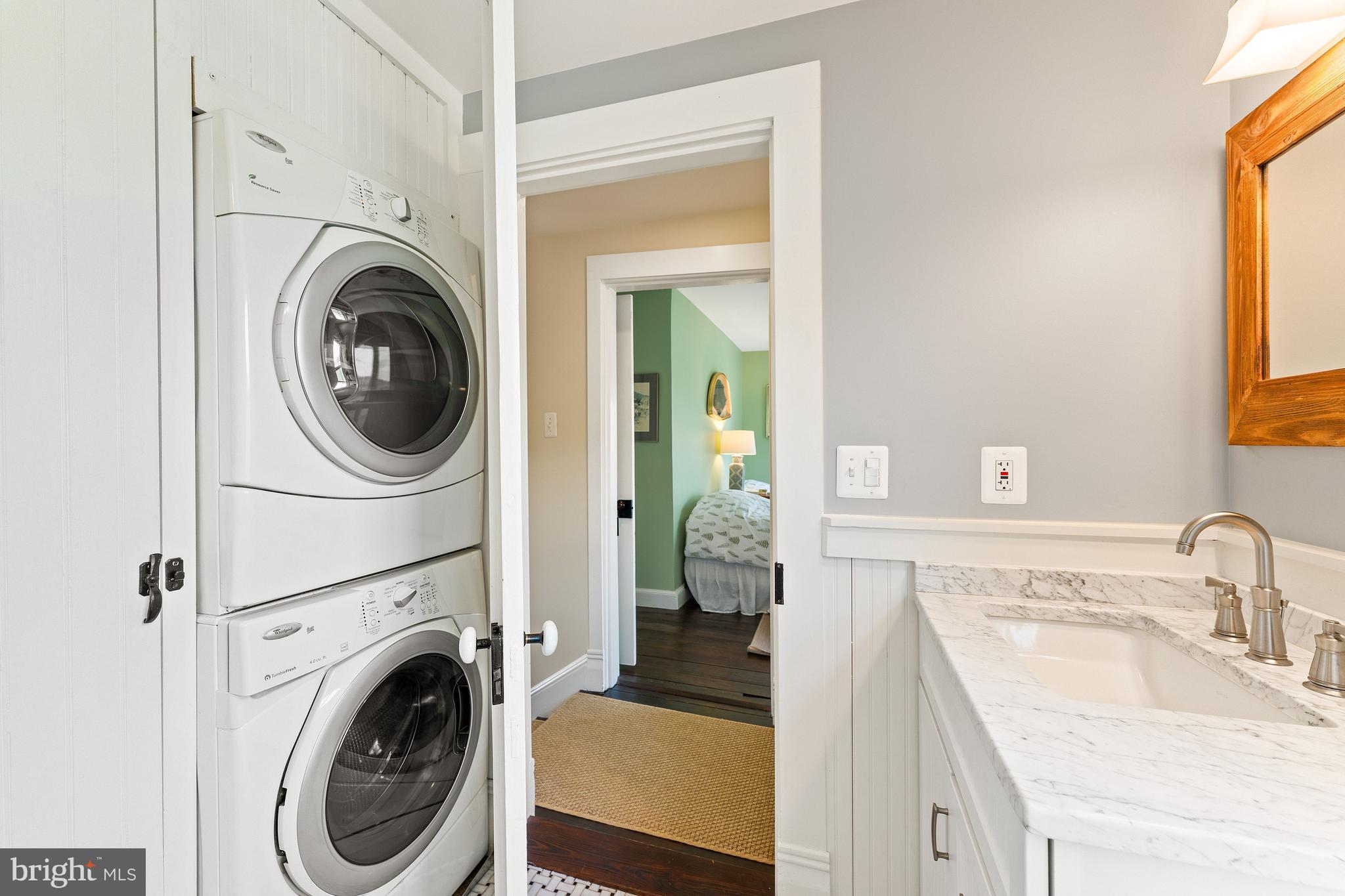 3459 Carrington Road Delaplane, VA 20144 - Photo 39 of 106 Upper Level Laundry in Full Bath 2