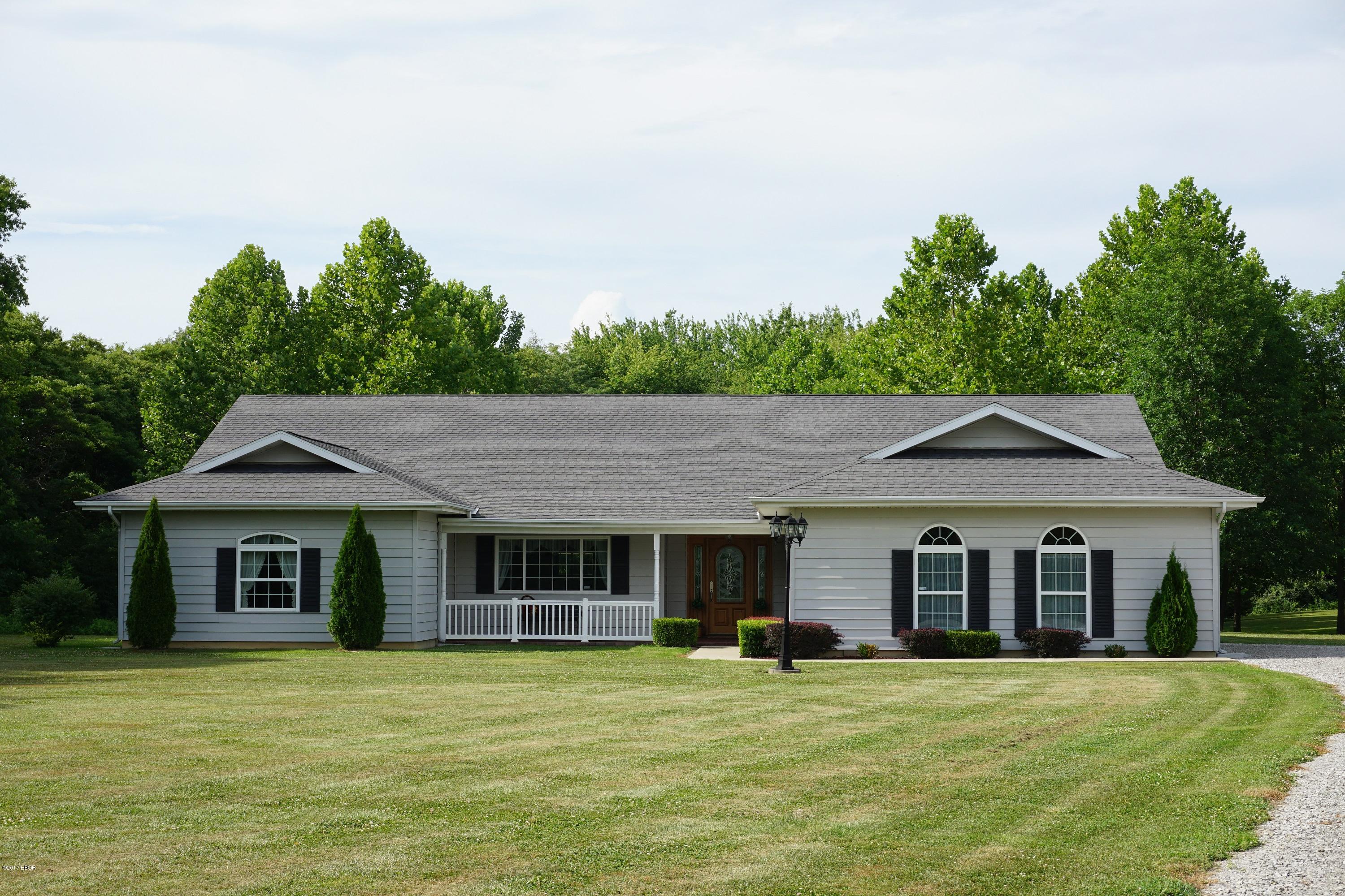 1803 Community Beach Road Odin, IL 62870 - Photo 1 of 27