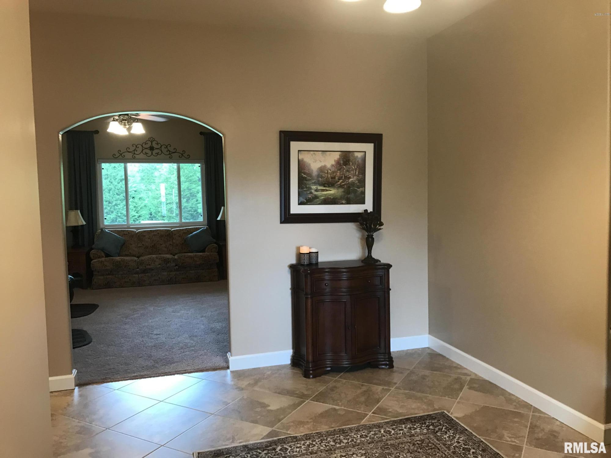 1803 Community Beach Road Odin, IL 62870 - Photo 5 of 27