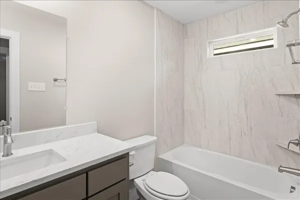 $539,000 | 2644-2646 Hutchinson Street, Fort Worth, TX 76106