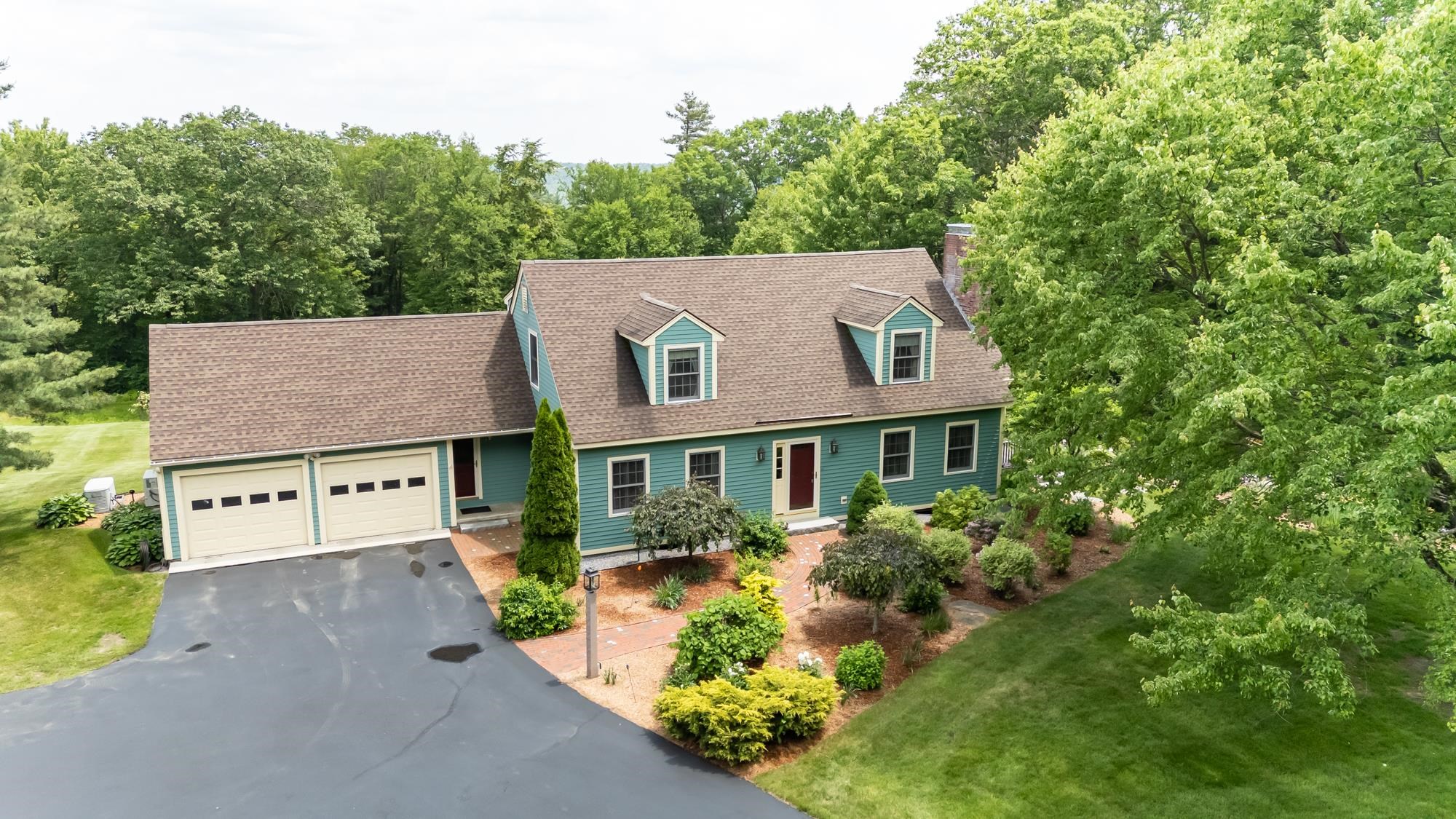 400 Gould Hill Road Hopkinton, NH 03229 - Photo 1 of 55