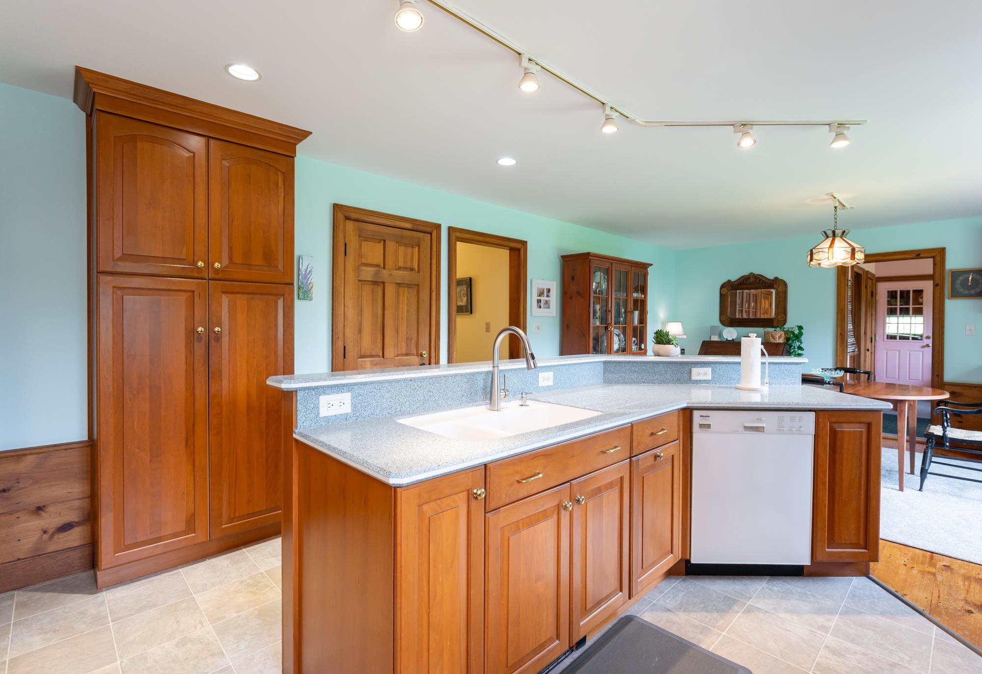 400 Gould Hill Road Hopkinton, NH 03229 - Photo 10 of 55