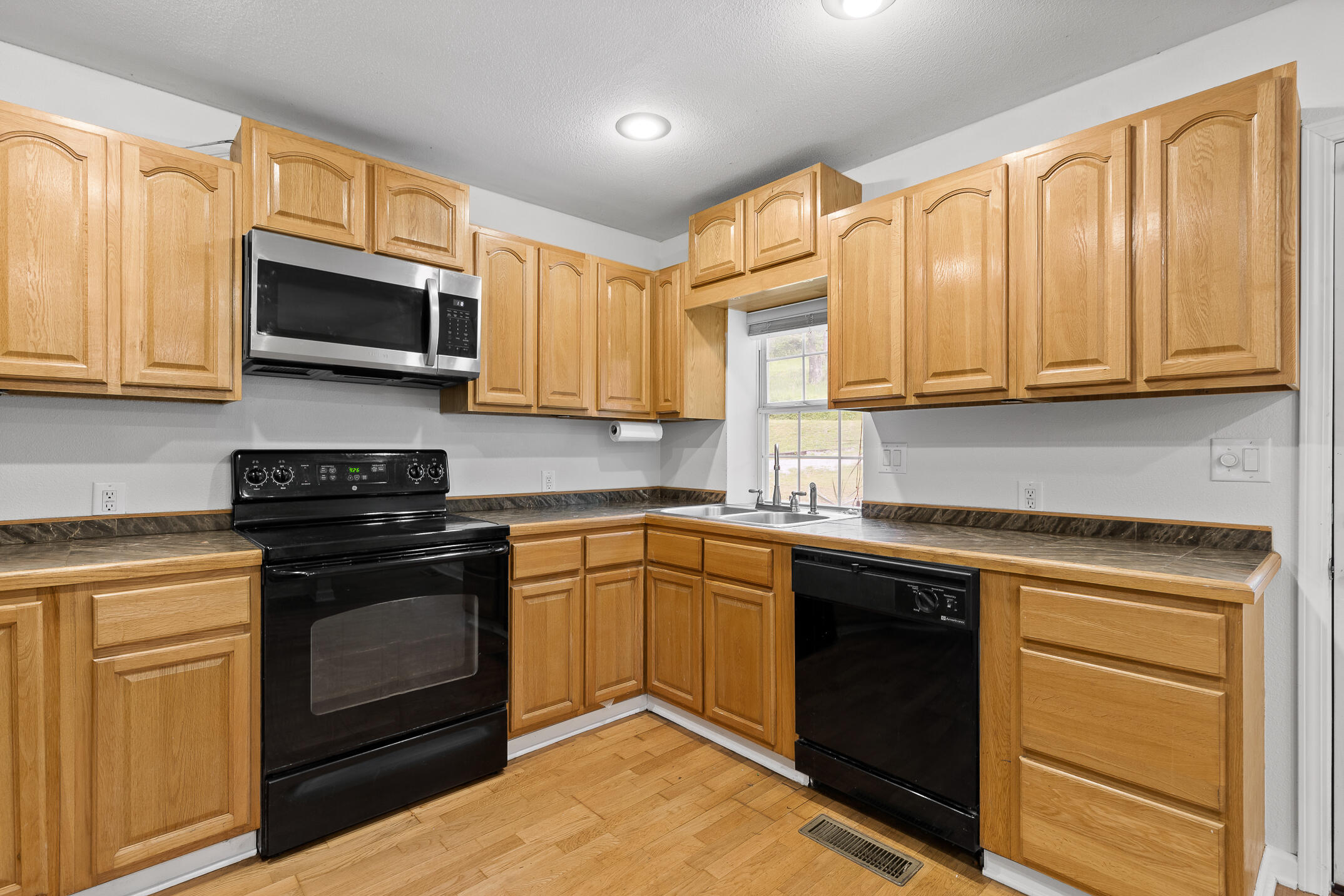 7709 Harper Road Hixson, TN 37343 - Photo 14 of 29 Harper-4
