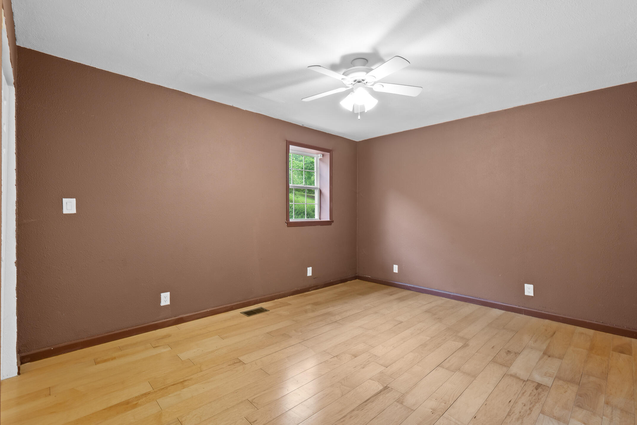 7709 Harper Road Hixson, TN 37343 - Photo 24 of 29 Harper-21
