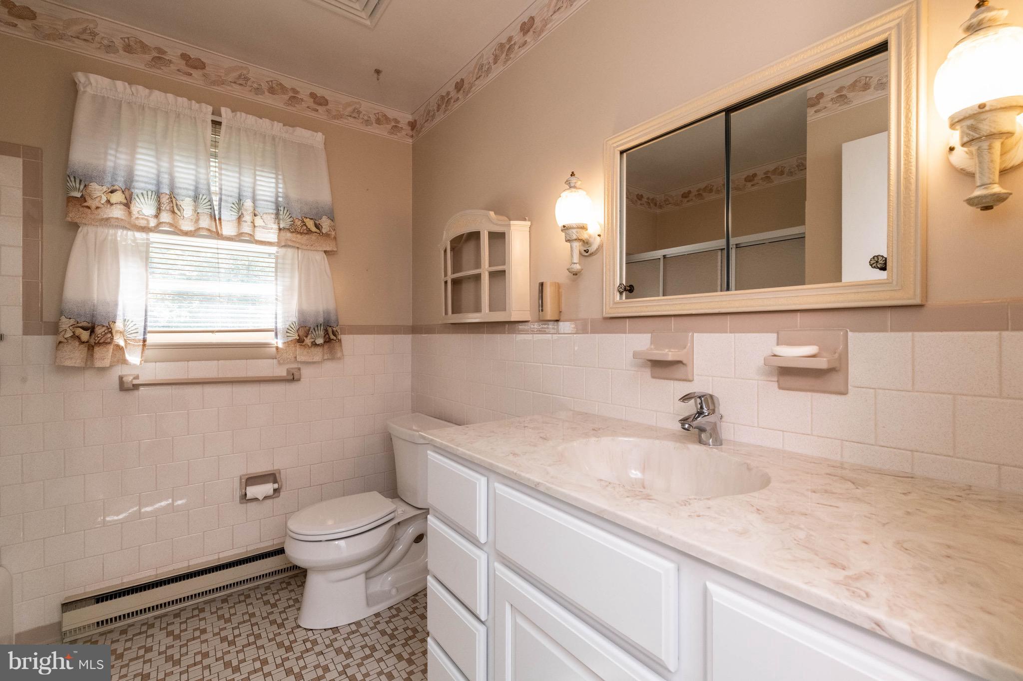 210 Gibson Road Annapolis, MD 21401 - Photo 18 of 30 Main level full bath large vanity