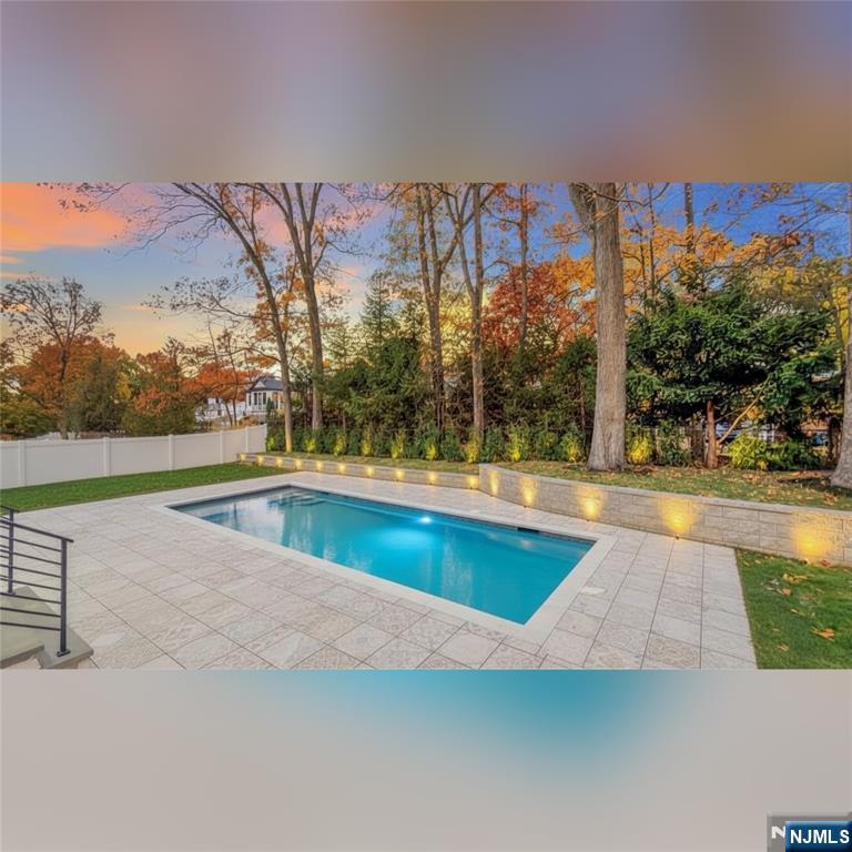 801 Godwin Road Paramus, NJ 07652 - Photo 48 of 50