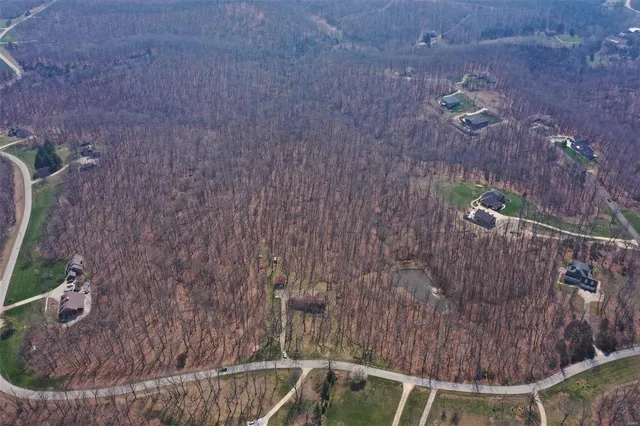 $684,320 | 26 Callaway Ridge Drive, Defiance, MO 63341