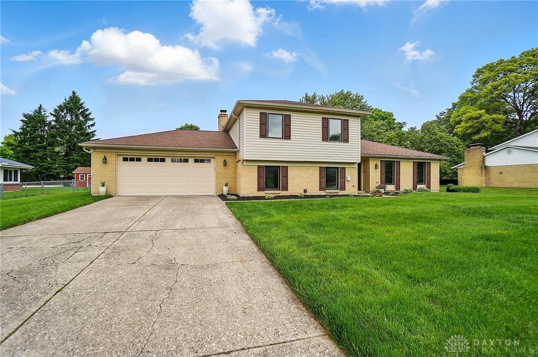 1029 East Rahn Road Centerville, OH 45429 - Photo 2 of 61