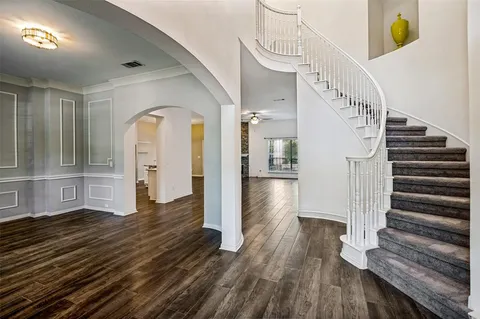$715,000 | 6040 Fieldstone Drive, Dallas, TX 75252