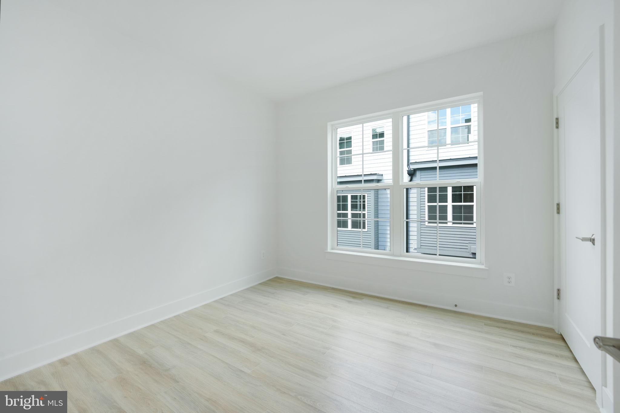 11232 Bunsen Street Reston, VA 20190 - Photo 29 of 52