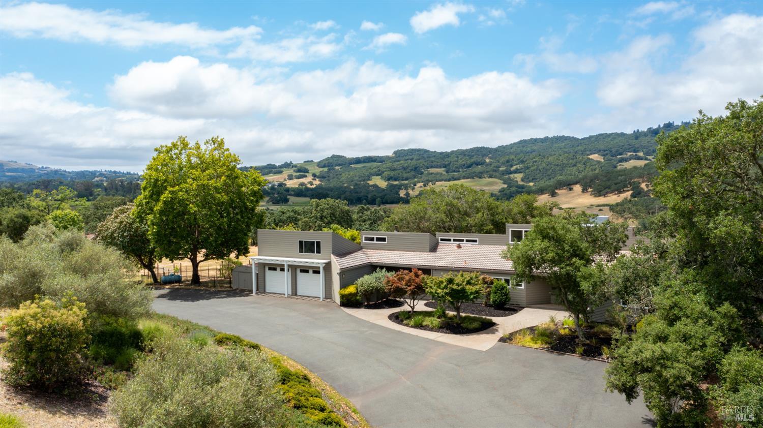 5455 Bennett Valley Road Santa Rosa, CA 95404 - Photo 4 of 44