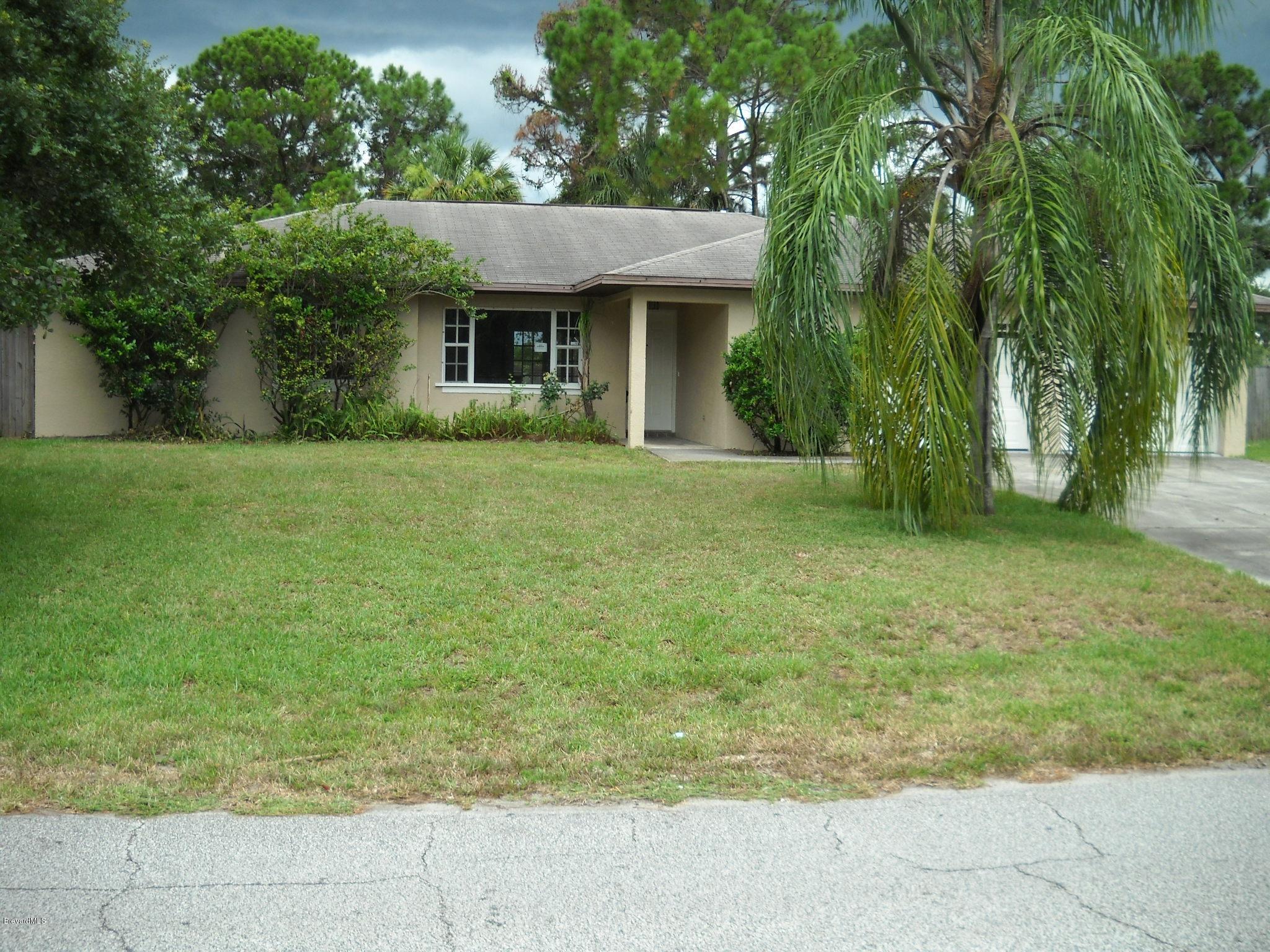 5037 Bridge Road Cocoa, FL 32927 - Photo 1 of 28 Front exterior view