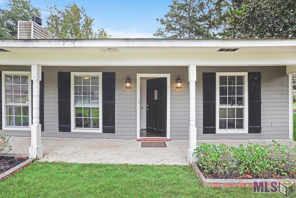 17596 Simpson Road Prairieville, LA 70769 - Photo 2 of 28