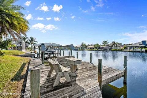 $689,900 | 406 Thrush Drive, Satellite Beach, FL 32937
