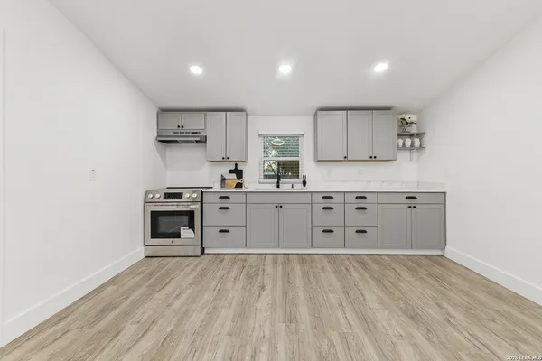 $199,000 | 937 Anderson Street, Seguin, TX 78155