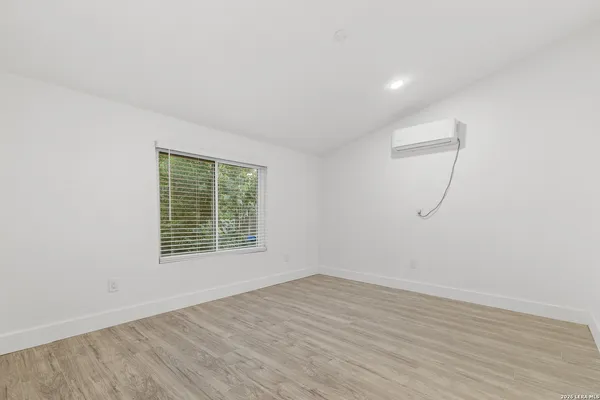 $199,000 | 937 Anderson Street, Seguin, TX 78155