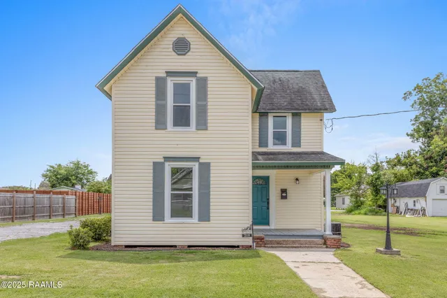 $230,000 | 219 Clara Street, Jennings, LA 70546