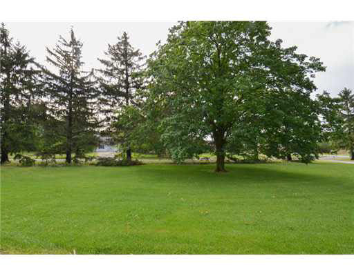 17011 Ireland Road South Bend, IN 46614 - Photo 13 of 15 Gallery Image 13