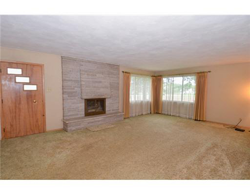 17011 Ireland Road South Bend, IN 46614 - Photo 9 of 15 Gallery Image 9
