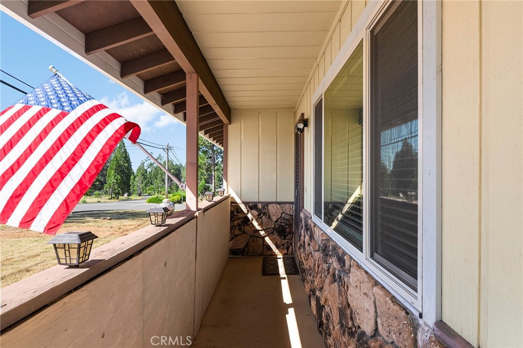 14167 Creston Road Magalia, CA 95954 - Photo 7 of 37