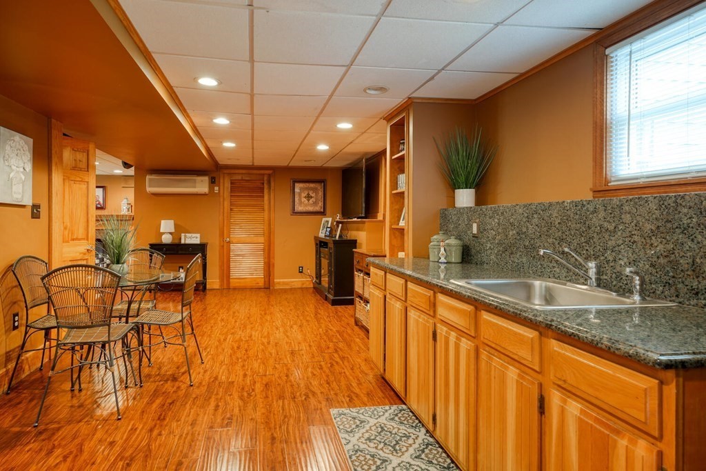 14 Princeton Road Burlington, MA 01803 - Photo 24 of 40