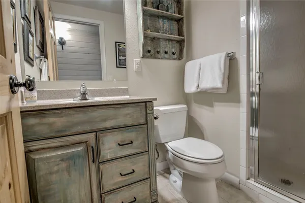 $599,000 | 401 West La Bonte Street, Unit 206, Dillon, CO 80435