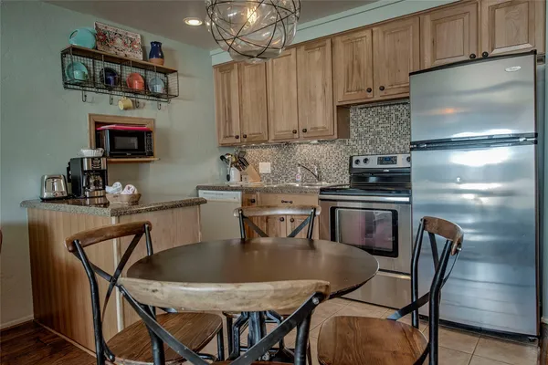 $599,000 | 401 West La Bonte Street, Unit 206, Dillon, CO 80435