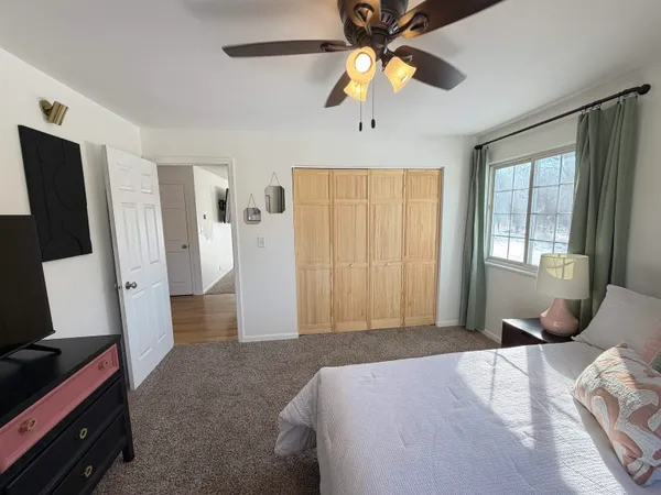 $73,000 | 714 Kiwanis Drive, Freeport, IL 61032