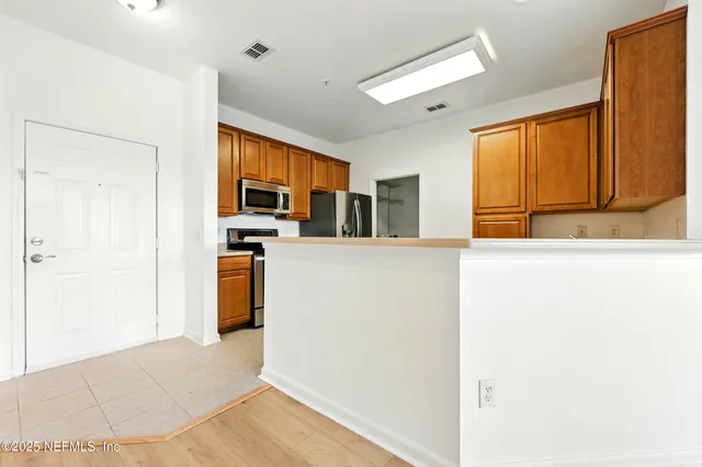 $215,000 | 11251 Campfield Drive, Unit 2307, Jacksonville, FL 32256
