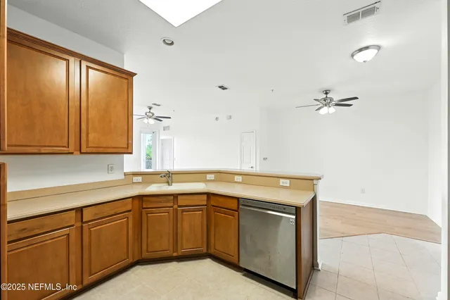 $215,000 | 11251 Campfield Drive, Unit 2307, Jacksonville, FL 32256