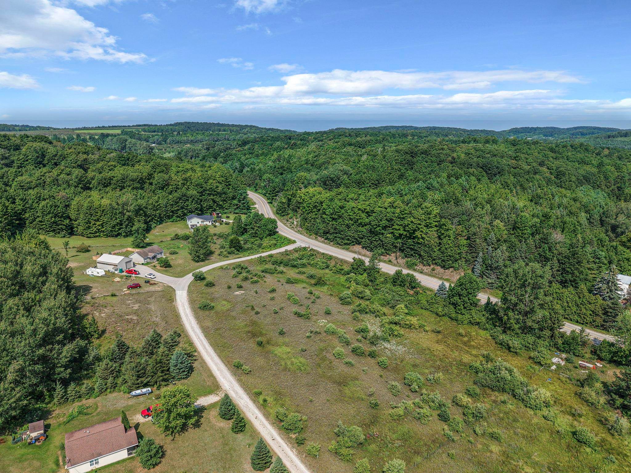 East Pobuda Road Suttons Bay, MI 49682 - Photo 9 of 13 Gallery Image 9