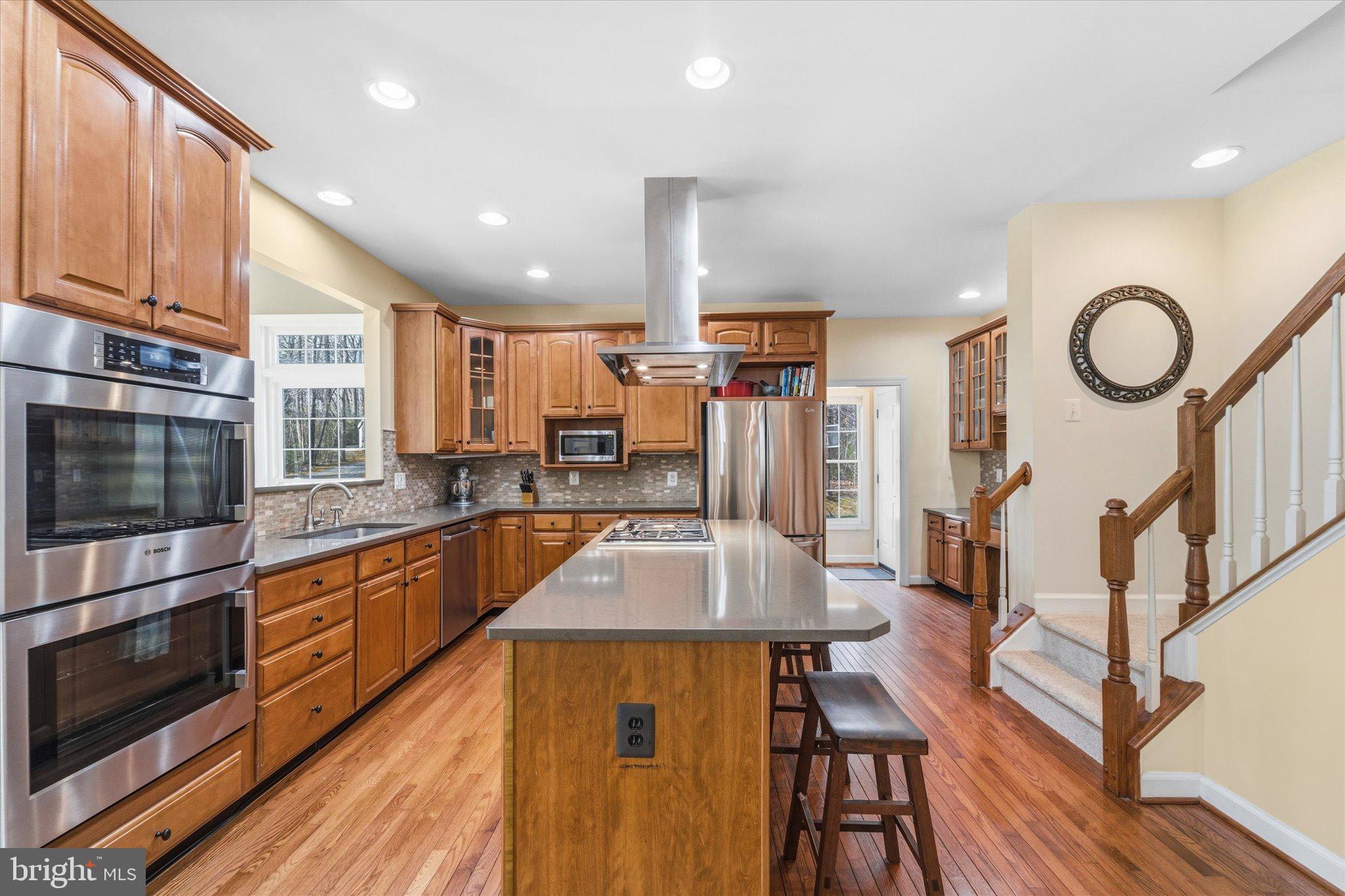 10582 Canterberry Road Fairfax Station, VA 22039 - Photo 13 of 81