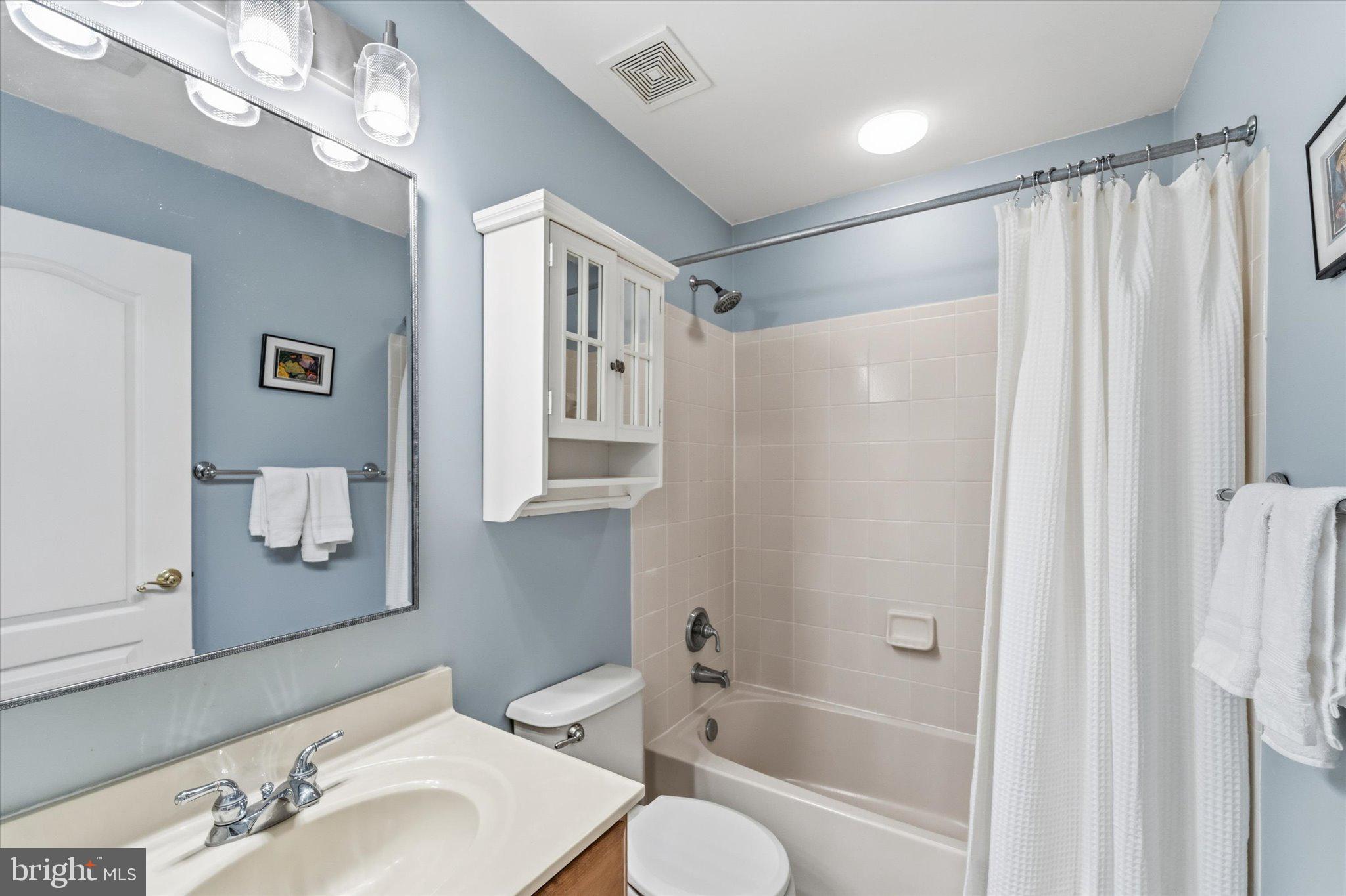 10582 Canterberry Road Fairfax Station, VA 22039 - Photo 45 of 81