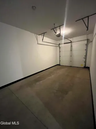 $2,517 | 60 Weibel Avenue, Unit 2SS103, Saratoga Springs, NY 12866