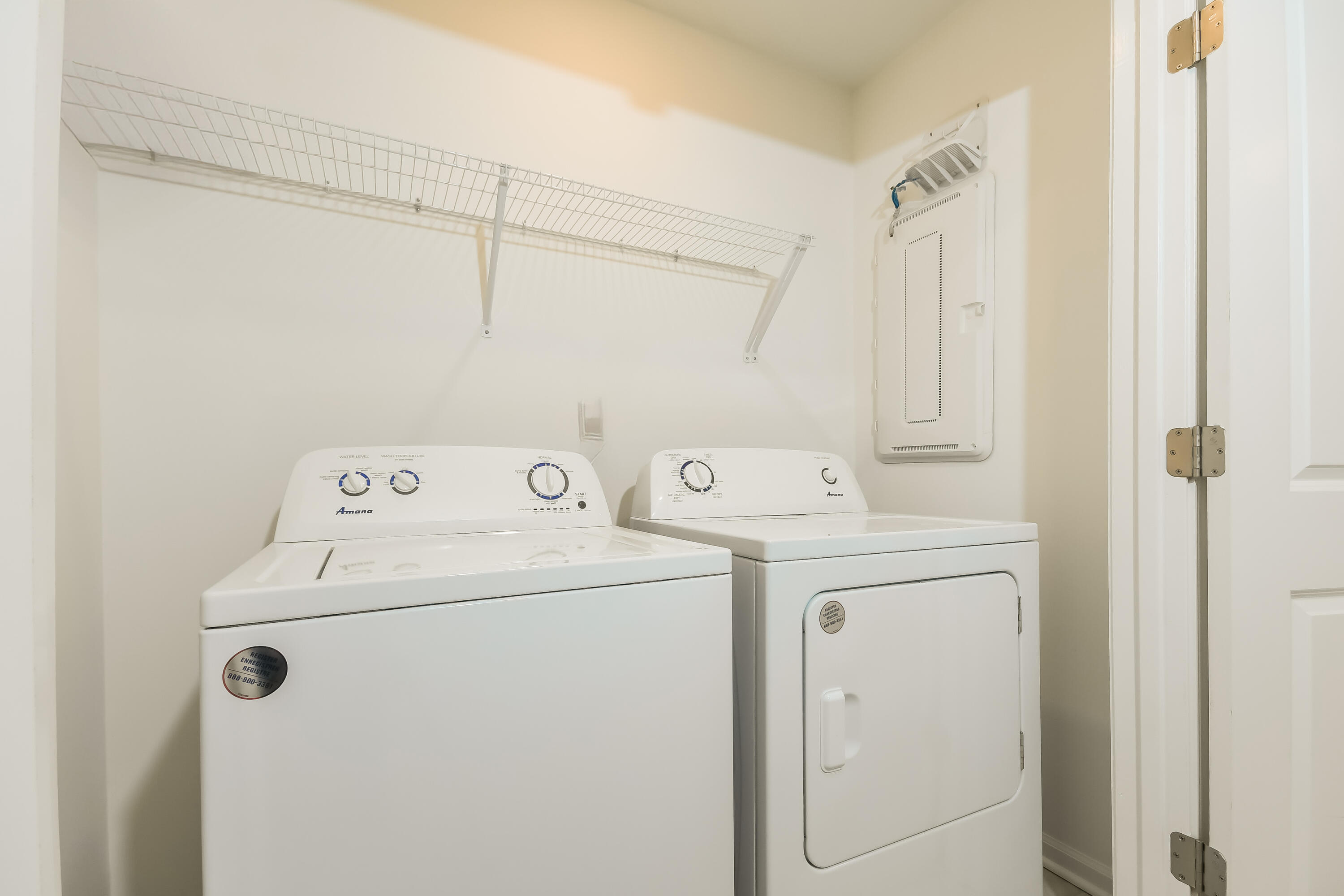 134 Alpine Road Summerville, SC 29485 - Photo 12 of 17 14-photo-Laundry-Room-5eebf316-51fd-4f93