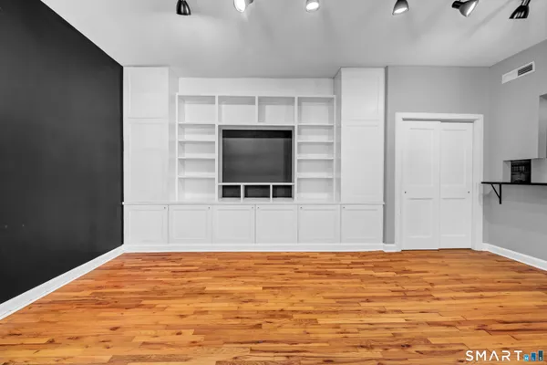 $335,000 | 125 Washington Street, Unit 206, Norwalk, CT 06854