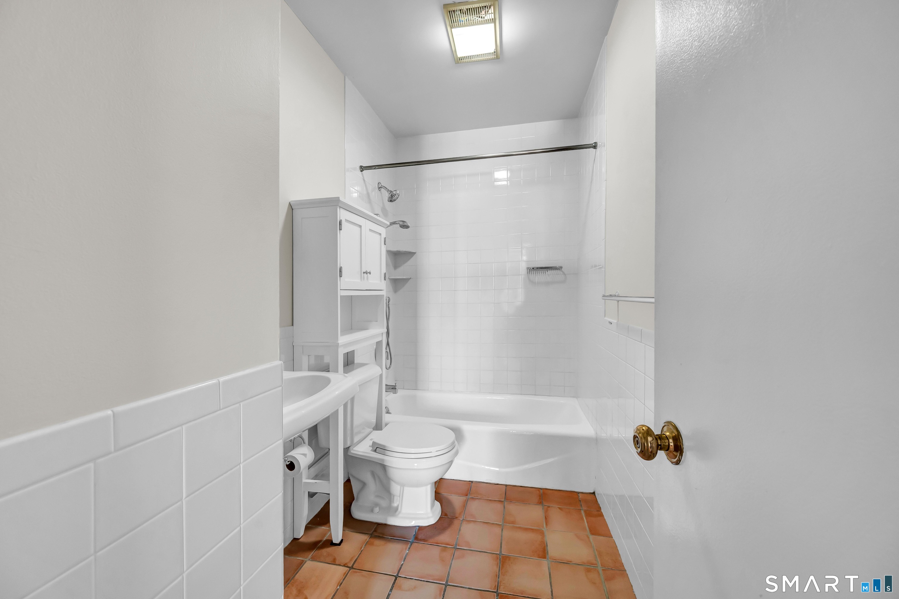 125 Washington Street, Unit 206 Norwalk, CT 06854 - Photo 29 of 31